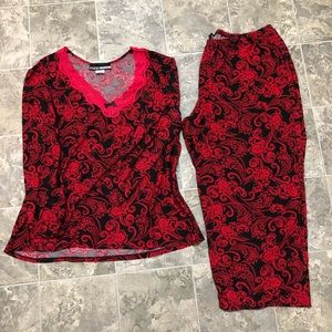 Women’s pajama set